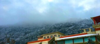 Huaying Mountain Hotel