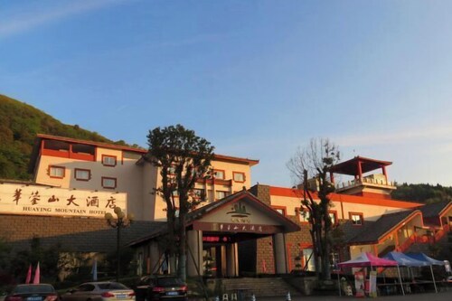 Huaying Mountain Hotel