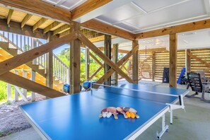 Children's area - Steps To Beach, Pool, Balcony Gulf Views, Firepit, Arcade, 4BR House, Morgantown (Gulf Shores)