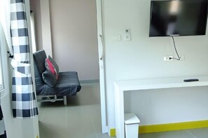 Cribs/infant beds - Kata Bai D (Phuket)