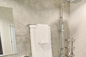 Bathroom - Kata Bai D (Phuket)