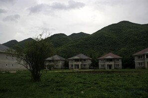 Unclassified image, 5 of 14, button - Hongchiba Holiday Hotel (Wuxi County)