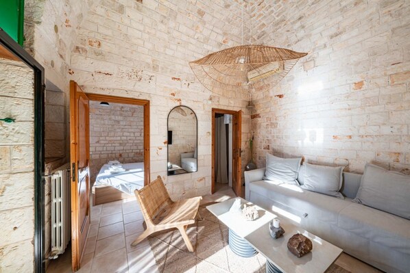 Télévision à écran plat