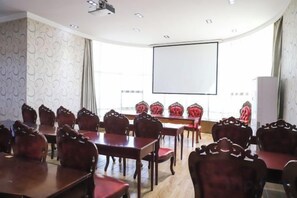 Ảnh chưa phân loại, 2 trong số 55 ảnh, nút