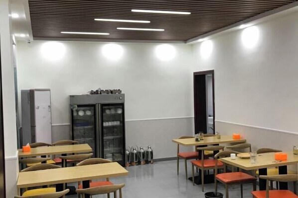 Restaurant - Lanyu Inn (Yichang Three Gorges Dam) (Yichang)