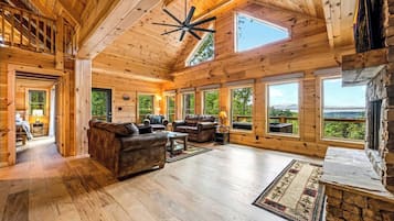 Smart TV, fireplace, table tennis