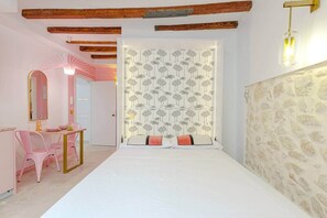 Iron/ironing board, WiFi, bed sheets - Studio Glamour Rose Alicante (Alicante)