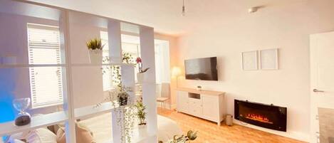 1 غرفة نوم ومكواة/لوح كي وواي فاي وملاءات أسرّة