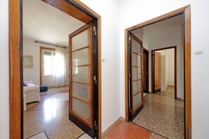 Interior - Flaminio, Rome comfortable apartment for 6 (Roma)