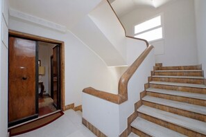 Interior - Flaminio, Rome comfortable apartment for 6 (Roma)