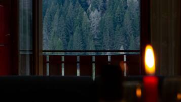 Couette en duvet d'oie, minibar, coffres-forts dans les chambres, bureau