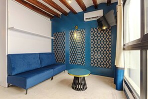 TV - Studio Luxe Centre Alicante (Alacant)