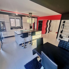 Dining - Cigogne, Villa Spacieuse en Alsace (Uffholtz)