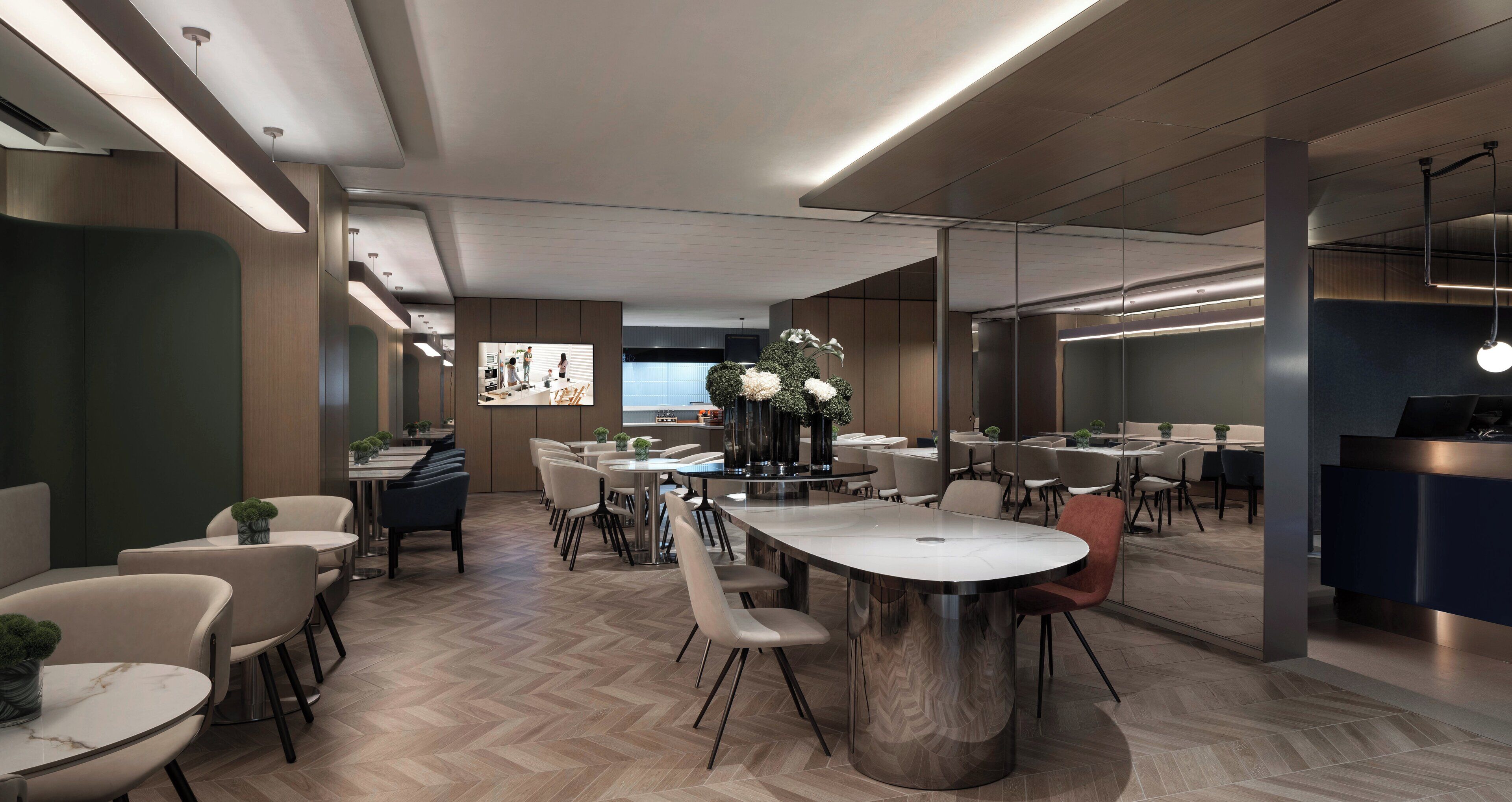 Photo - Holiday Inn Express Shanghai Jing'an Temple by IHG