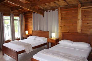 Family Cabin, Patio | 6 bedrooms, laptop workspace