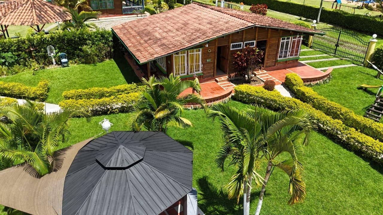 Family Cabin, Patio | Laptop workspace