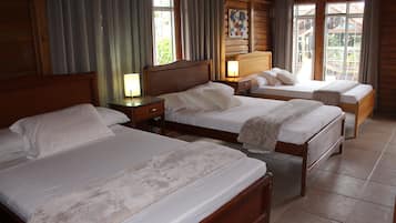 6 dormitorios y espacio para trabajar con un portátil