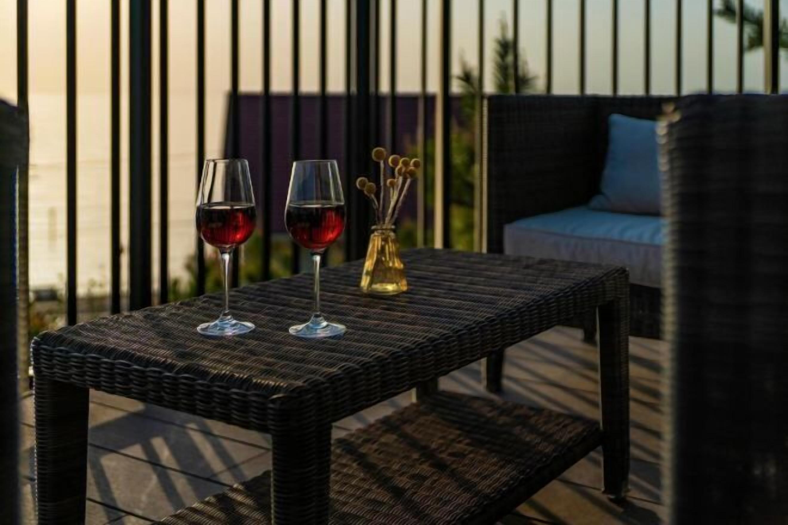 屋外ダイニングエリア