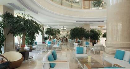 Xinda Hotel (Dali High-Speed Railway Station & Erhai Lake Park)