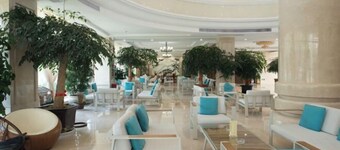 Xinda Hotel (Dali High-Speed Railway Station & Erhai Lake Park)