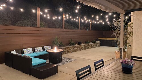 Spacious & Private, 5-BR, 3-BA, Hot Tub, Fire Pit, Free Cancellation