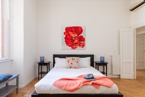 4 chambres, fer et planche à repasser, Wi-Fi, literie fournie