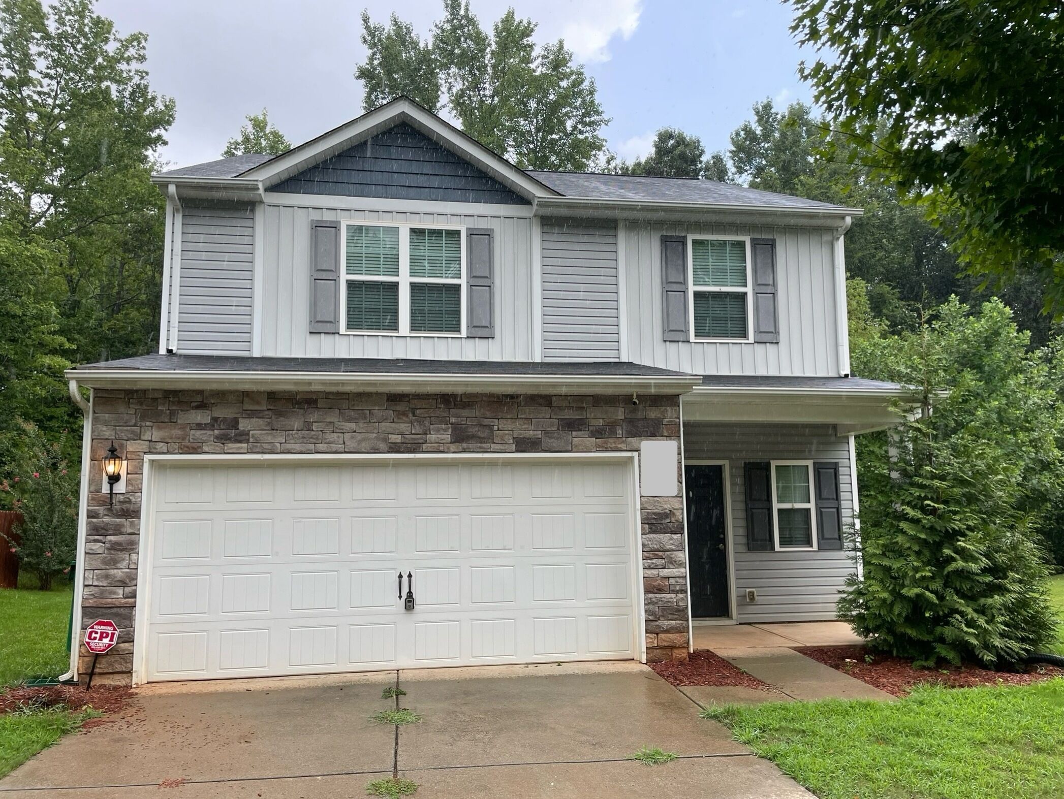 Charming 3-bedroom house with WiFi and AC in amazing Charlotte