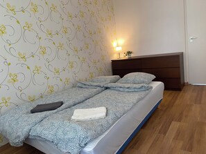 2 bedrooms, WiFi, bed sheets