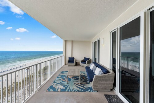 ★ PANORAMIC OCEANFRONT ★ LARGE BALCONY ★ 2Br/2Ba ★WELCOME SNOWBIRDS★