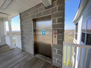 Elevator