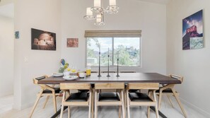 獨棟房屋 (4 Bedrooms) | 住宿內部