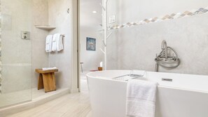 House (4 Bedrooms) | Interior - Luxury Escape w/ Mtn Views, Hot Tub, Outdoor Living The Viewpoint by Avantstay (Sedona)