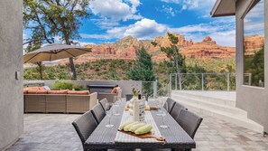 House (4 Bedrooms) | Interior - Luxury Escape w/ Mtn Views, Hot Tub, Outdoor Living The Viewpoint by Avantstay (Sedona)