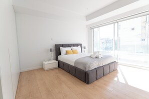 2 chambres, fer et planche à repasser, Wi-Fi gratuit, draps fournis