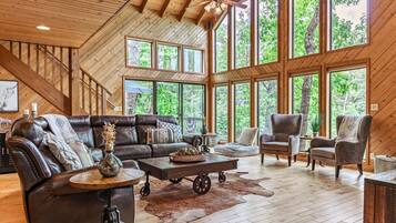 Smart TV, fireplace, table football