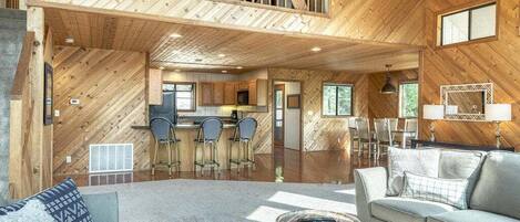 Älytelevisio, takka, pöytätennispöytä