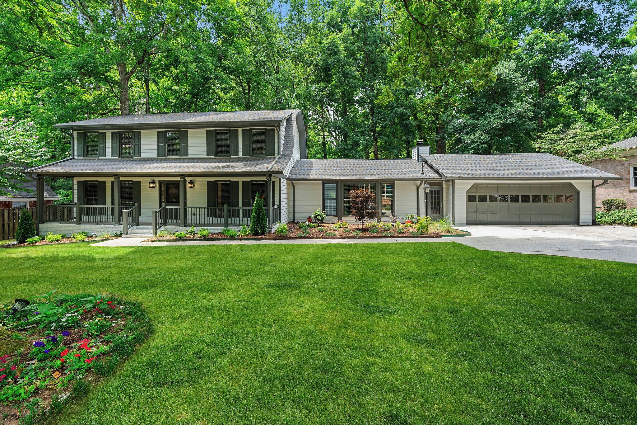 Spacious 5-bedroom house in charming Sandy Springs with Hot Tub and Game Room