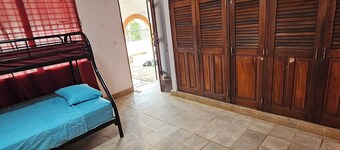 Cuartos independientes con baño privado