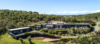 Delamore Cove Kāraka Studio