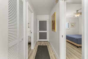 3 bedrooms, travel cot, free WiFi, bed sheets