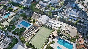 Unclassified image, 5 of 14, button