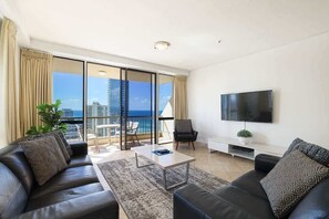 Living area - 2204 Ballah (Surfers Paradise)