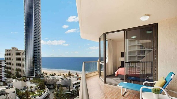 Property grounds - 1903 Ballah Surfers Paradise beach views (Surfers Paradise)