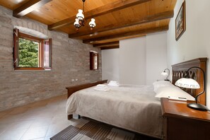 7 bedrooms, internet - Villa Krculi (Istria - Žminj) (Žminj)