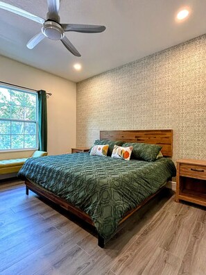 4 Schlafzimmer, Bügeleisen/Bügelbrett, Reisekinderbett, kostenloses WLAN