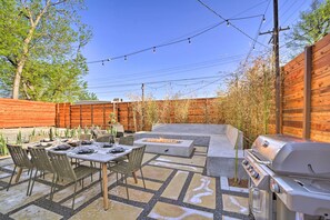 屋外ダイニングエリア