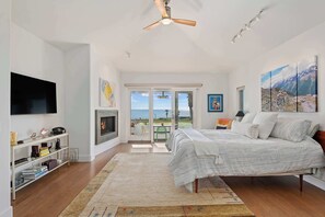 4 bedrooms, WiFi, bed sheets