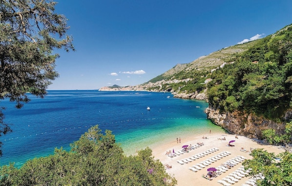 Beach - Gorgeous home in Dubravka (Dubravka)