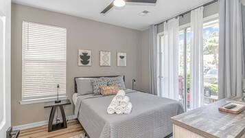 1 bedroom, free WiFi, bed sheets