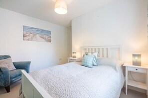 3 Schlafzimmer, Bügeleisen/Bügelbrett, WLAN, Bettwäsche